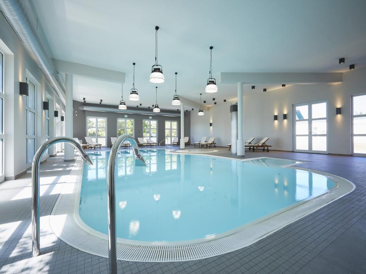 Reetland Am Meer - Premium Reetdachvilla Mit 3 Schlafzimmern, Sauna Und Kamin F14 德兰斯克 外观 照片